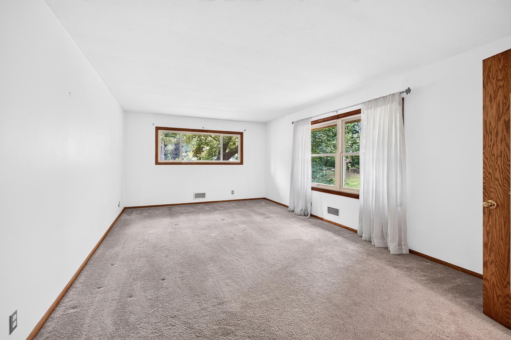 5690 Echo Road Excelsior, MN 55331 - Photo 9 of 19 Gallery Image 9