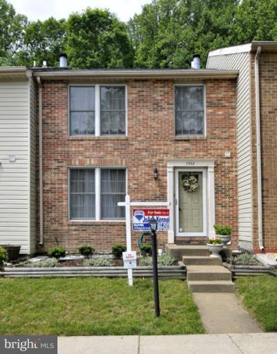 7558 Aspenpark Road Lorton, VA 22079 - Photo 1 of 18 Exterior (Main)