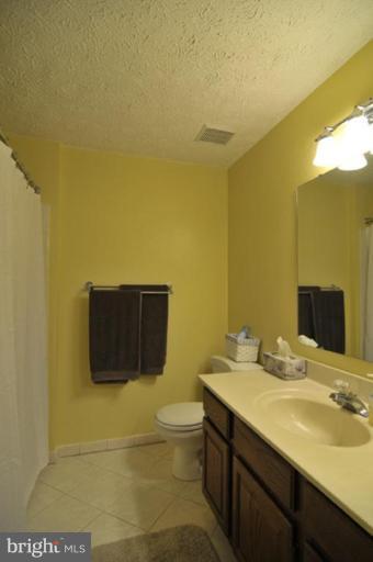 7558 Aspenpark Road Lorton, VA 22079 - Photo 15 of 18 Bath #2