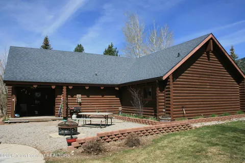 $950,000 | 1458 Hardman Road, Star Valley Ranch, WY 83127