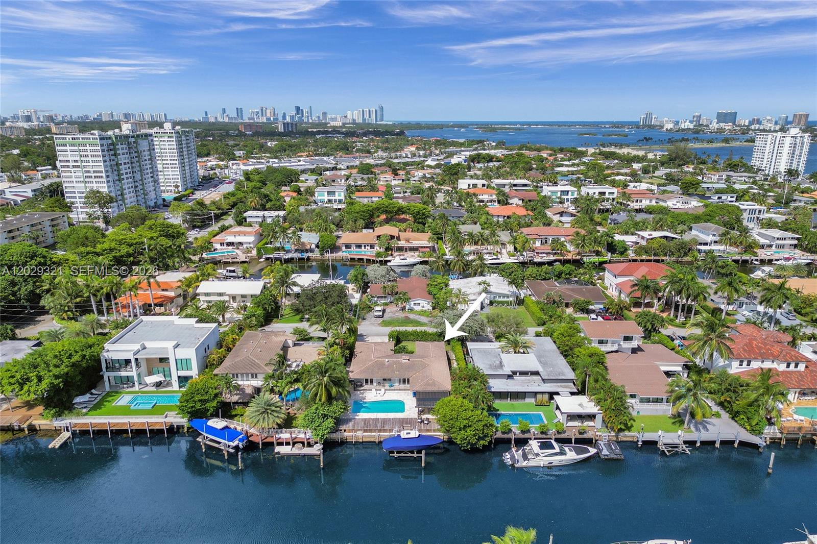 1912 Northeast 119th Road North Miami, FL 33181 - Photo 15 of 21