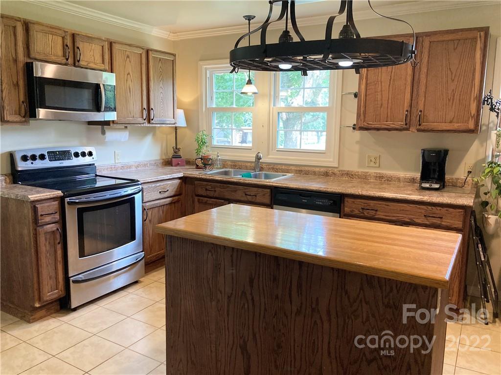 1599 Swicegood Road Linwood, NC 27299 - Photo 3 of 27 Gallery Image 3
