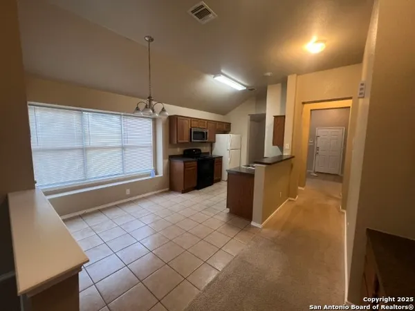 $1,400 | 7018 Heathers Place, San Antonio, TX 78227