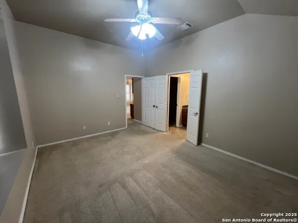 $1,400 | 7018 Heathers Place, San Antonio, TX 78227