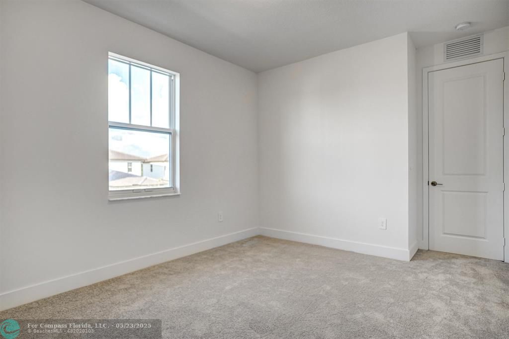 12328 Southwest 43rd Street Davie, FL 33330 - Photo 30 of 96 an empty room with a window