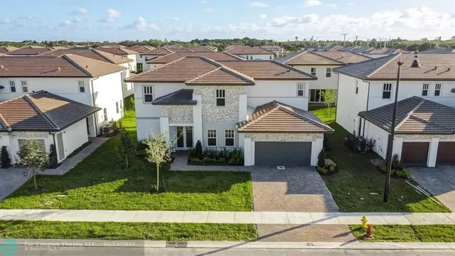 $1,150,000 | 12328 Southwest 43rd Street, Davie, FL 33330