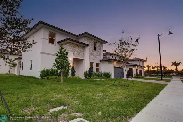 $1,150,000 | 12328 Southwest 43rd Street, Davie, FL 33330