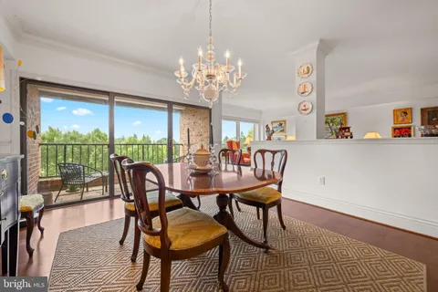 $975,000 | 100 Grays Lane, Unit 506, Haverford, PA 19041