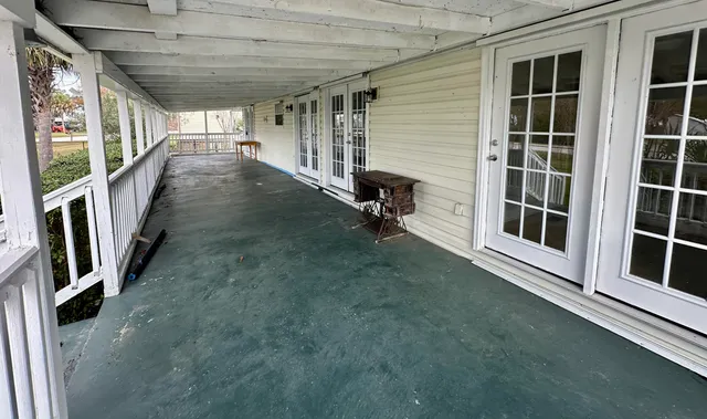 $2,200 | 320 Lake Moultrie Drive, Bonneau, SC 29431