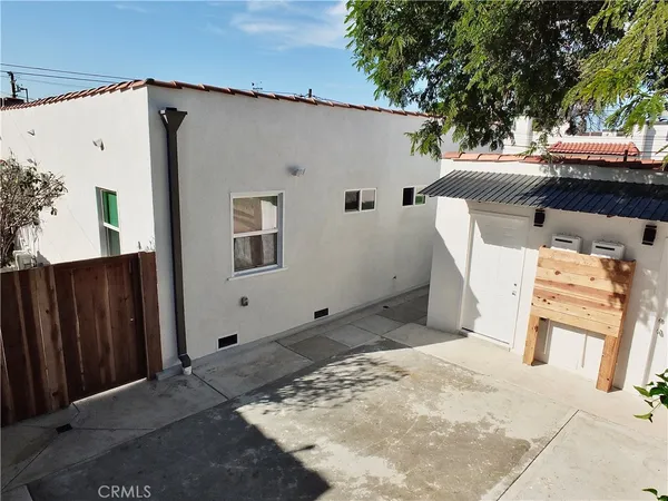 $2,475 | 2618 Lime Avenue, Signal Hill, CA 90755