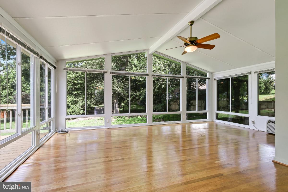 7705 Miller Fall Road Derwood, MD 20855 - Photo 20 of 45 Sun Room
