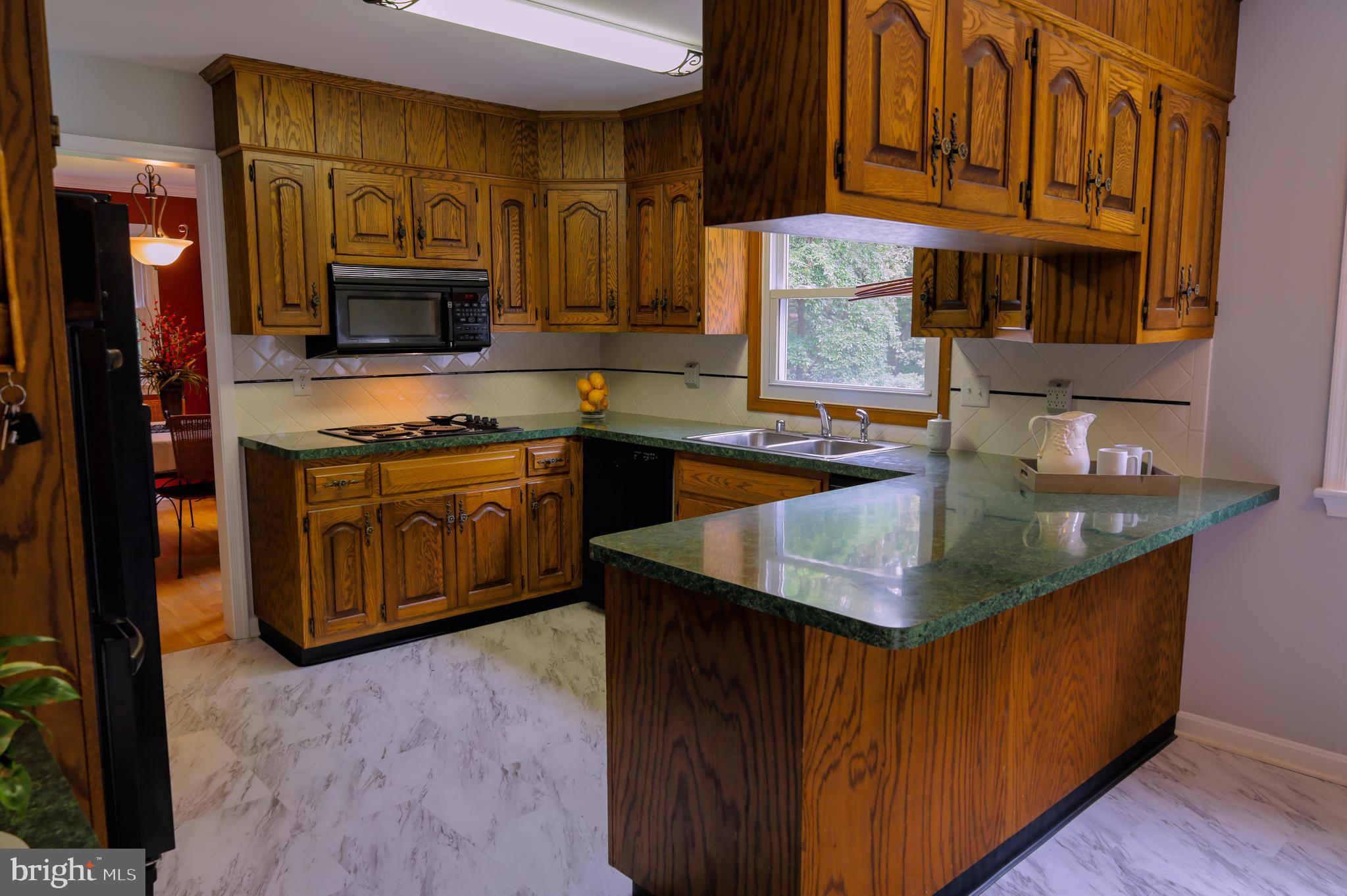 7404 Dance Hall Road Frederick, MD 21701 - Photo 19 of 55 Kitchen of main home