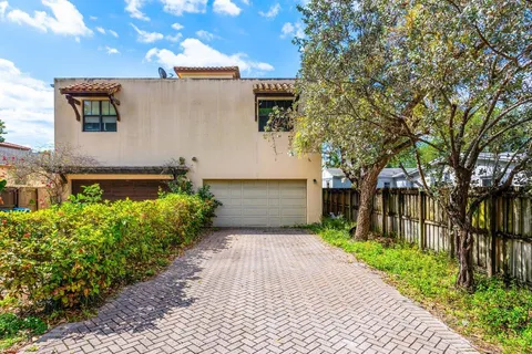 $679,000 | 507 Southwest 17th Street, Fort Lauderdale, FL 33315