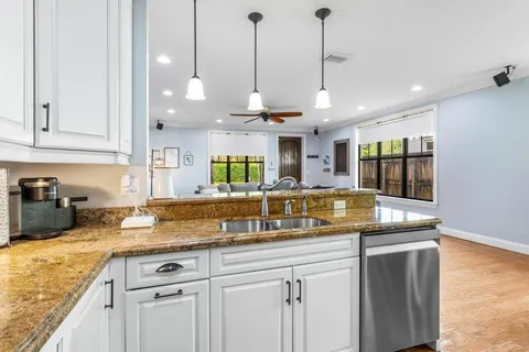 $679,000 | 507 Southwest 17th Street, Fort Lauderdale, FL 33315