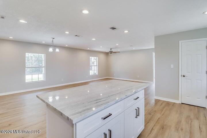912 Maple Street Waveland, MS 39576 - Photo 5 of 11 Island