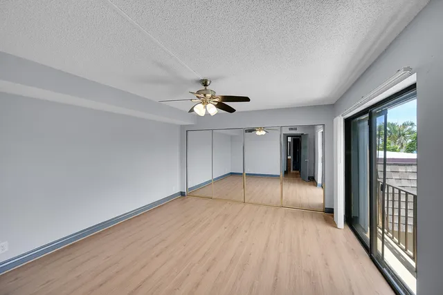 $2,475 | 1204 Waterview Circle, Palm Springs, FL 33461