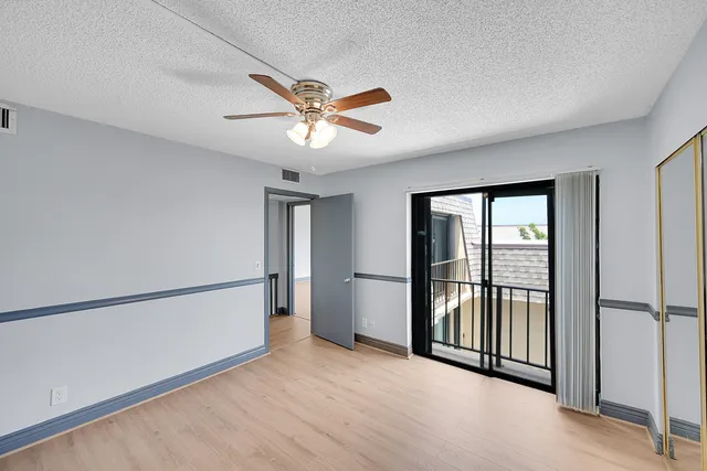 $2,475 | 1204 Waterview Circle, Palm Springs, FL 33461