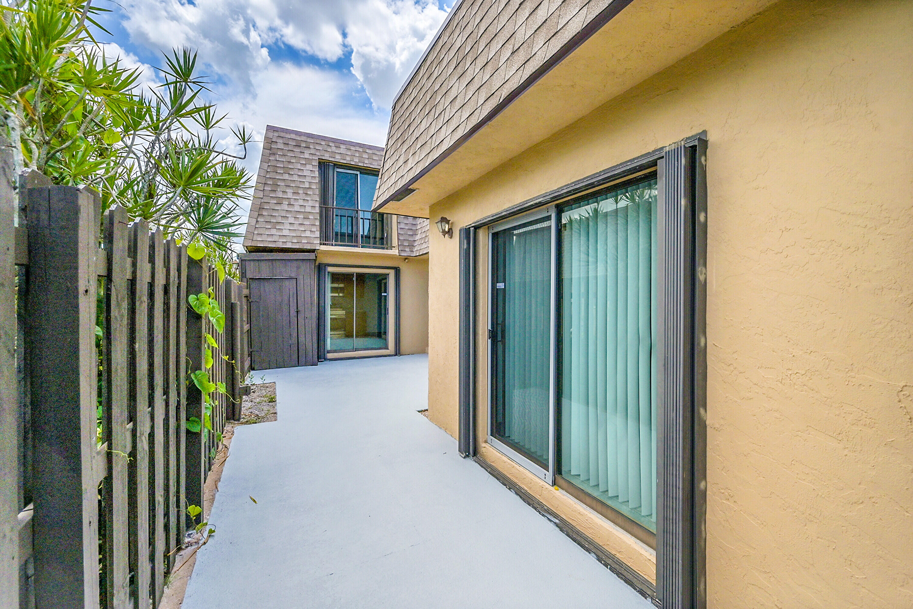 1204 Waterview Circle Palm Springs, FL 33461 - Photo 25 of 25 1204 6