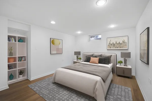 $519,900 | 794 East Lincoln Avenue, Des Plaines, IL 60018