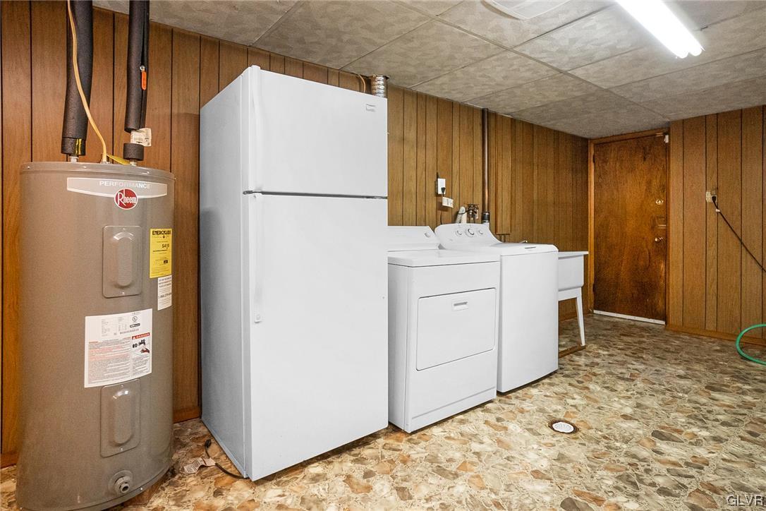 3353 Barklay Road Whitehall, PA 18052 - Photo 34 of 38 Laundry Room