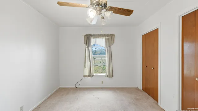 $241,500 | 37 Dairy, Pleasanton, TX 78064