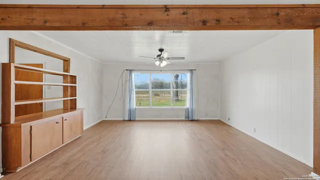 $241,500 | 37 Dairy, Pleasanton, TX 78064