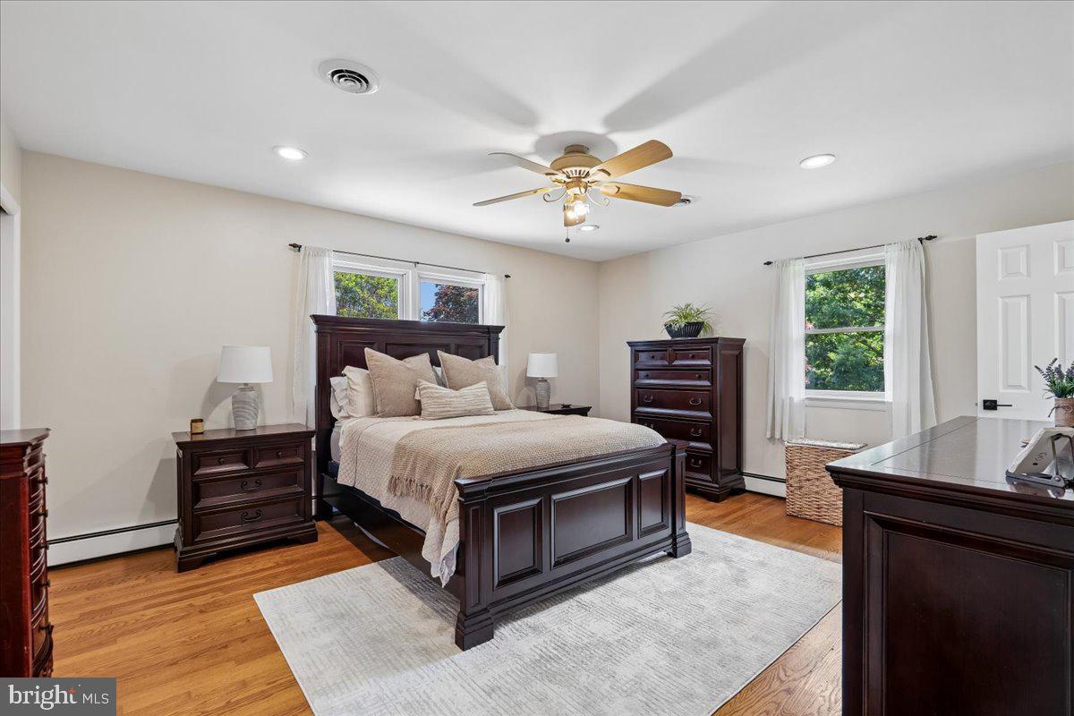 1946 Briggs Chaney Road Silver Spring, MD 20905 - Photo 23 of 92