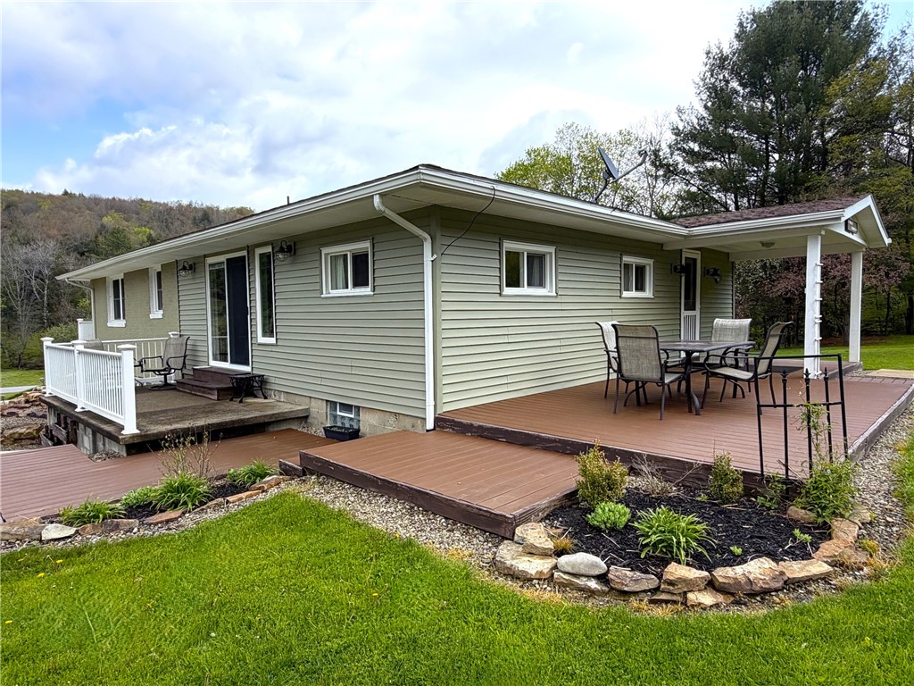 12483 Sawmill Run Road South Valley, NY 14738 - Photo 4 of 50
