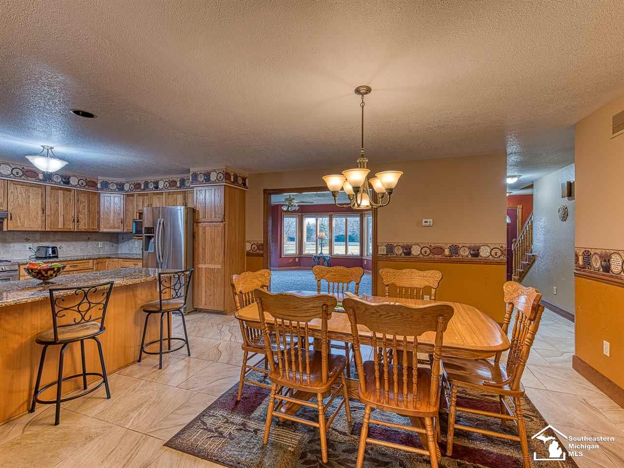 14530 Dixon Road Dundee, MI 48131 - Photo 6 of 31 Gallery Image 6