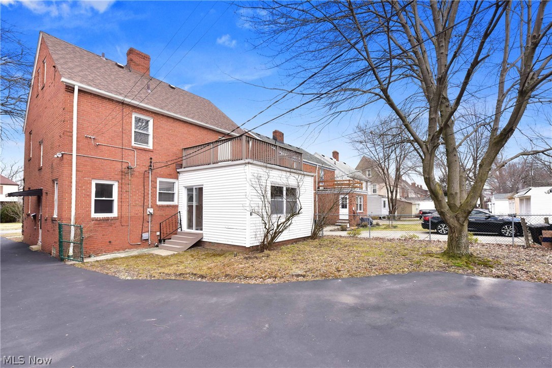 3870 Bushnell Road Cleveland, OH 44118 - Photo 2 of 27 Gallery Image 2