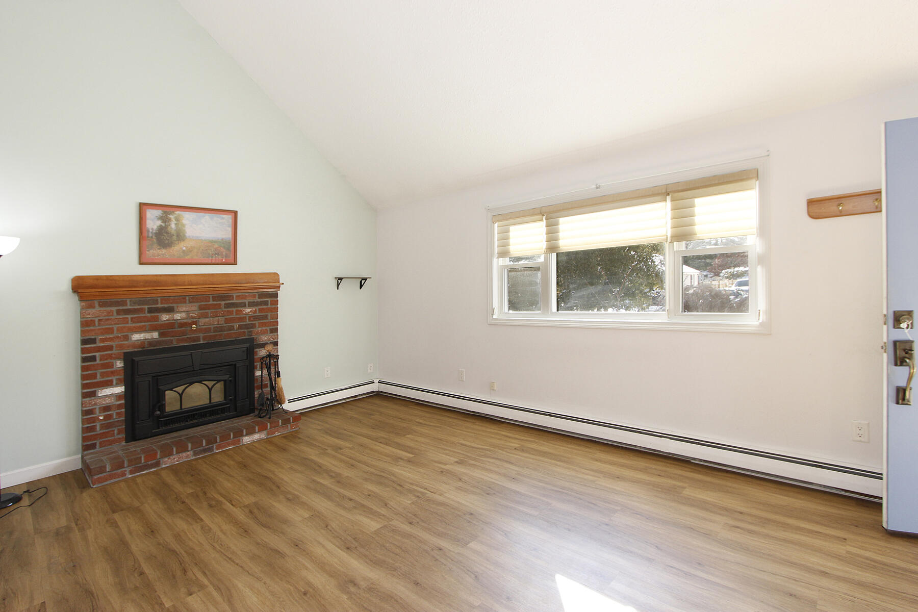 29 Wenonah Road Buzzards Bay, MA 02532 - Photo 8 of 30 _MG_8090F