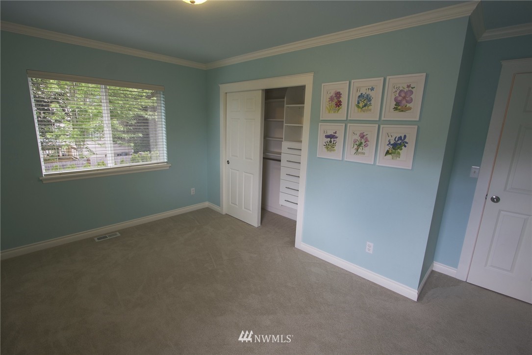 6018 Northeast 2nd Court Renton, WA 98059 - Photo 14 of 22 Gallery Image 14