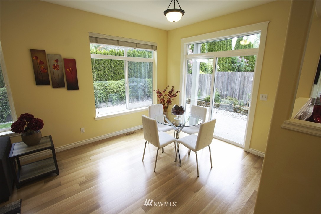 6018 Northeast 2nd Court Renton, WA 98059 - Photo 7 of 22 Gallery Image 7