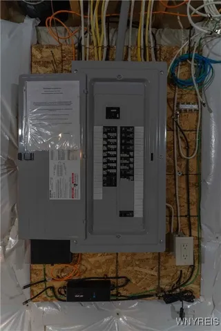 $299,900 | 4298 Tisbury Lane, Hamburg, NY 14075