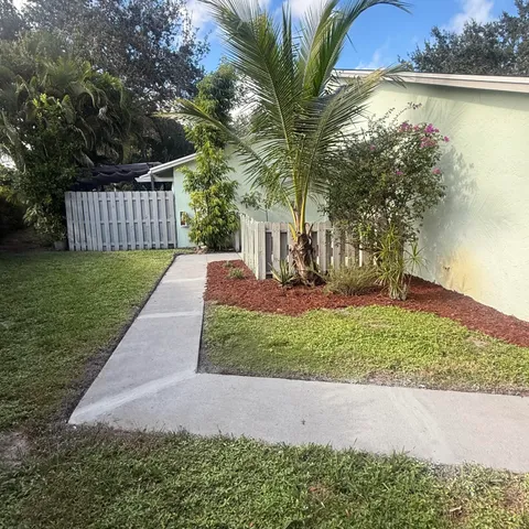 $323,000 | 431 Jupiter Lakes Boulevard, Unit 2112A, Jupiter, FL 33458