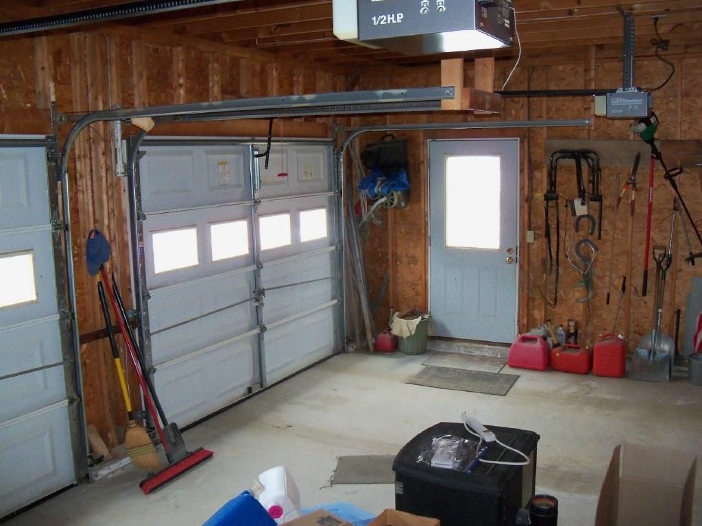 91 Jewett Road Pittston, ME 04345 - Photo 14 of 14 GARAGE