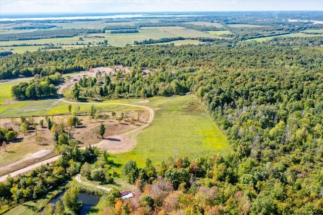 $100,000 | 11 Ellsworth Drive, Swanton, VT 05488