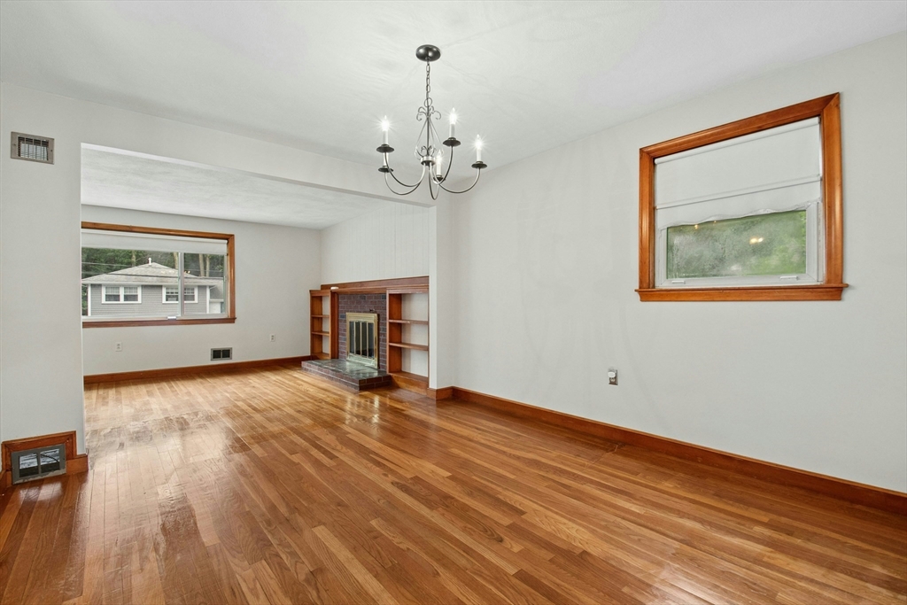 129 Chickering Road Dedham, MA 02026 - Photo 8 of 29 Gallery Image 8