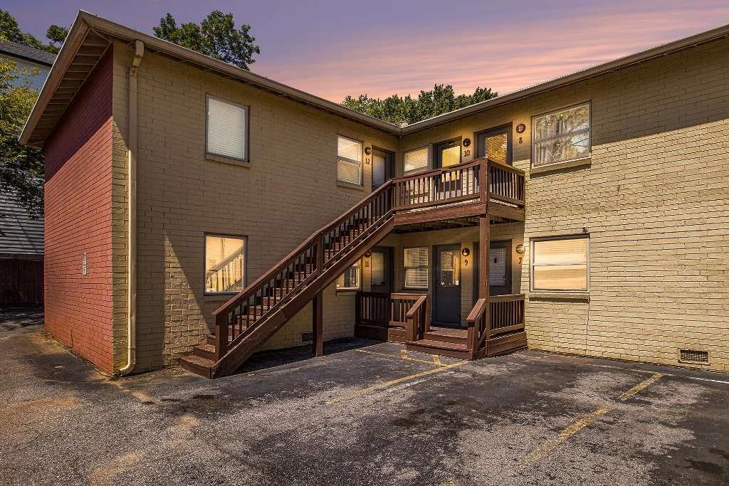 561 Formwalt Street Southwest, Unit 9 Atlanta, GA 30312 - Photo 3 of 17