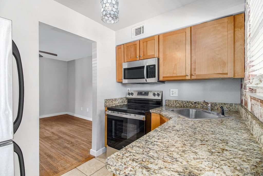 561 Formwalt Street Southwest, Unit 9 Atlanta, GA 30312 - Photo 8 of 17