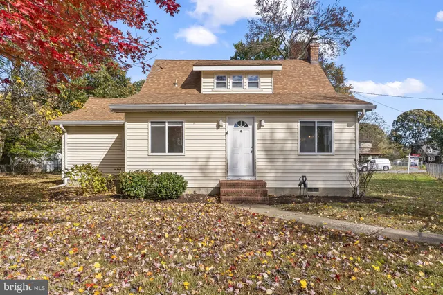 $375,000 | 6008 Allwine Avenue, Deale, MD 20751