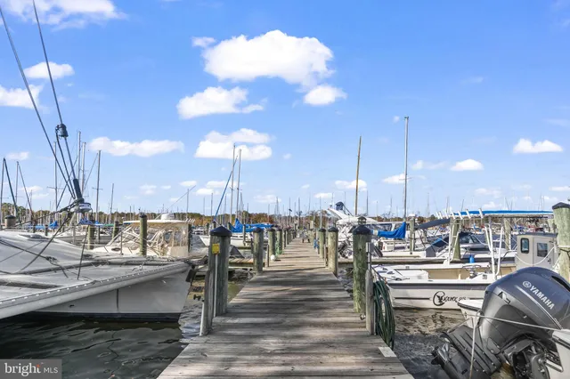 $375,000 | 6008 Allwine Avenue, Deale, MD 20751