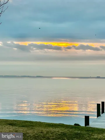 $375,000 | 6008 Allwine Avenue, Deale, MD 20751