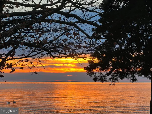 $375,000 | 6008 Allwine Avenue, Deale, MD 20751