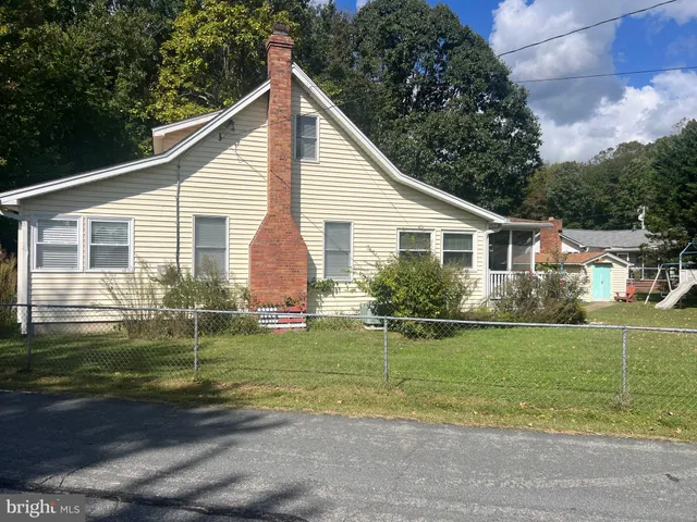 $375,000 | 6008 Allwine Avenue, Deale, MD 20751