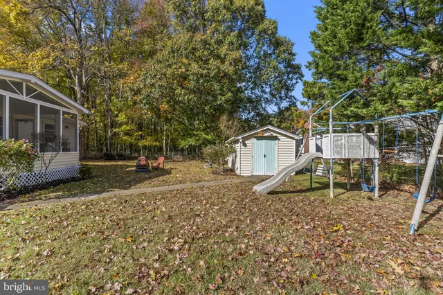 $375,000 | 6008 Allwine Avenue, Deale, MD 20751