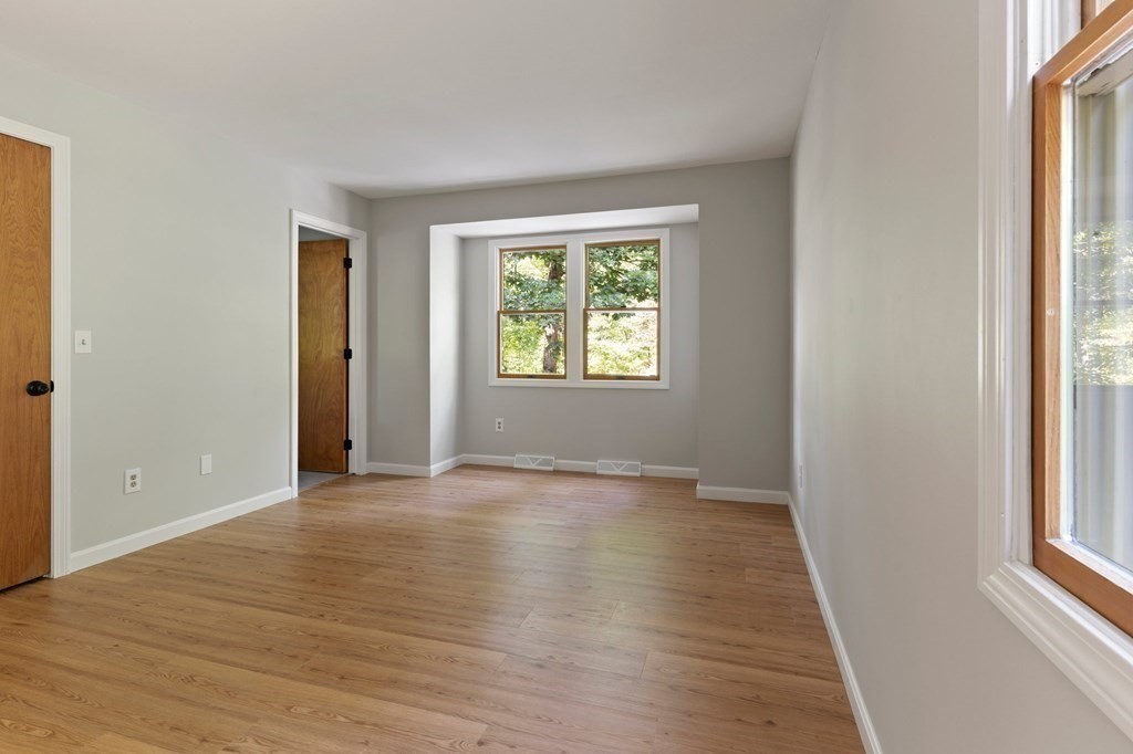 768 Burts Pit Road Northampton, MA 01062 - Photo 22 of 41