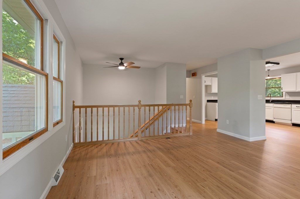 768 Burts Pit Road Northampton, MA 01062 - Photo 8 of 41