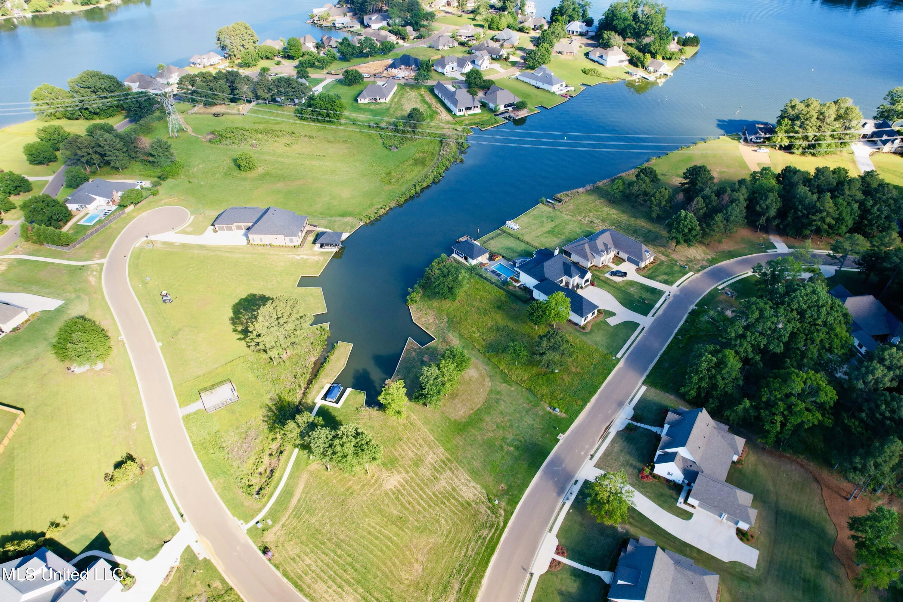 209 Harbor View Drive Madison, MS 39110 - Photo 7 of 22 aerial 3