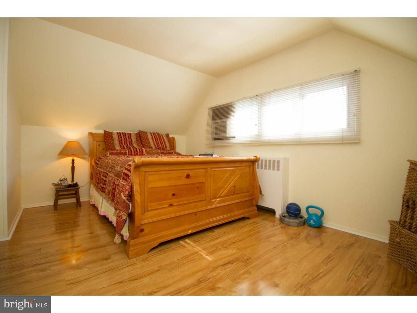 44 Conifer Road Levittown, PA 19057 - Photo 17 of 20
